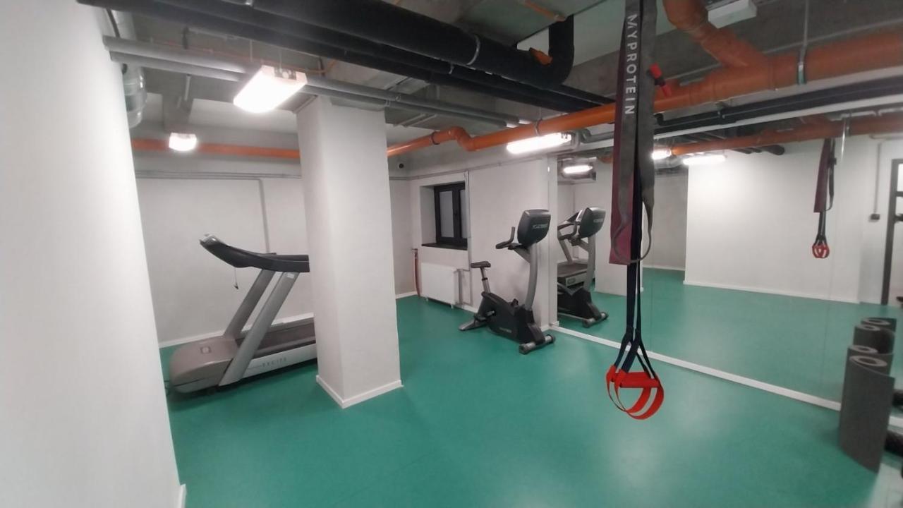 Peaceful Basement Apartment With Terrace & Free Gym Budapeste Exterior foto