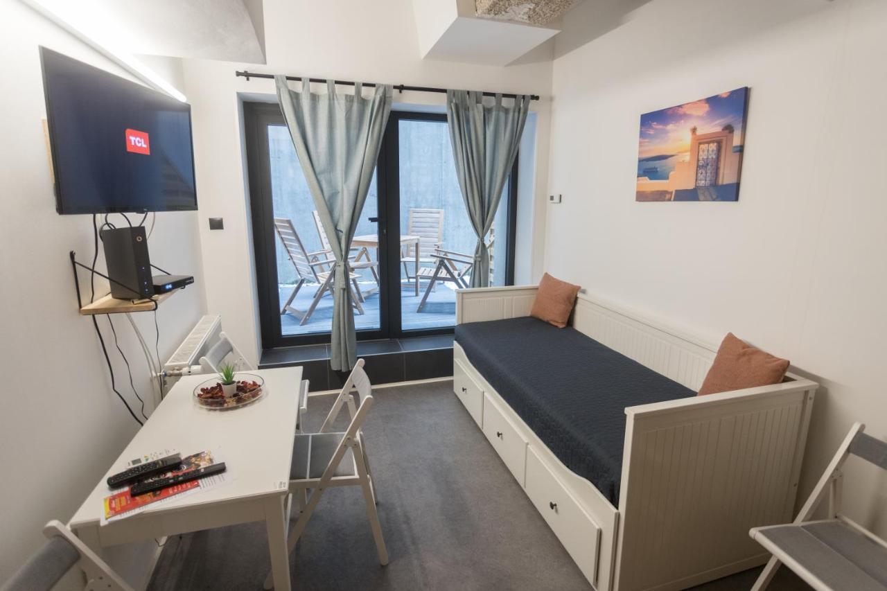 Peaceful Basement Apartment With Terrace & Free Gym Budapeste Exterior foto