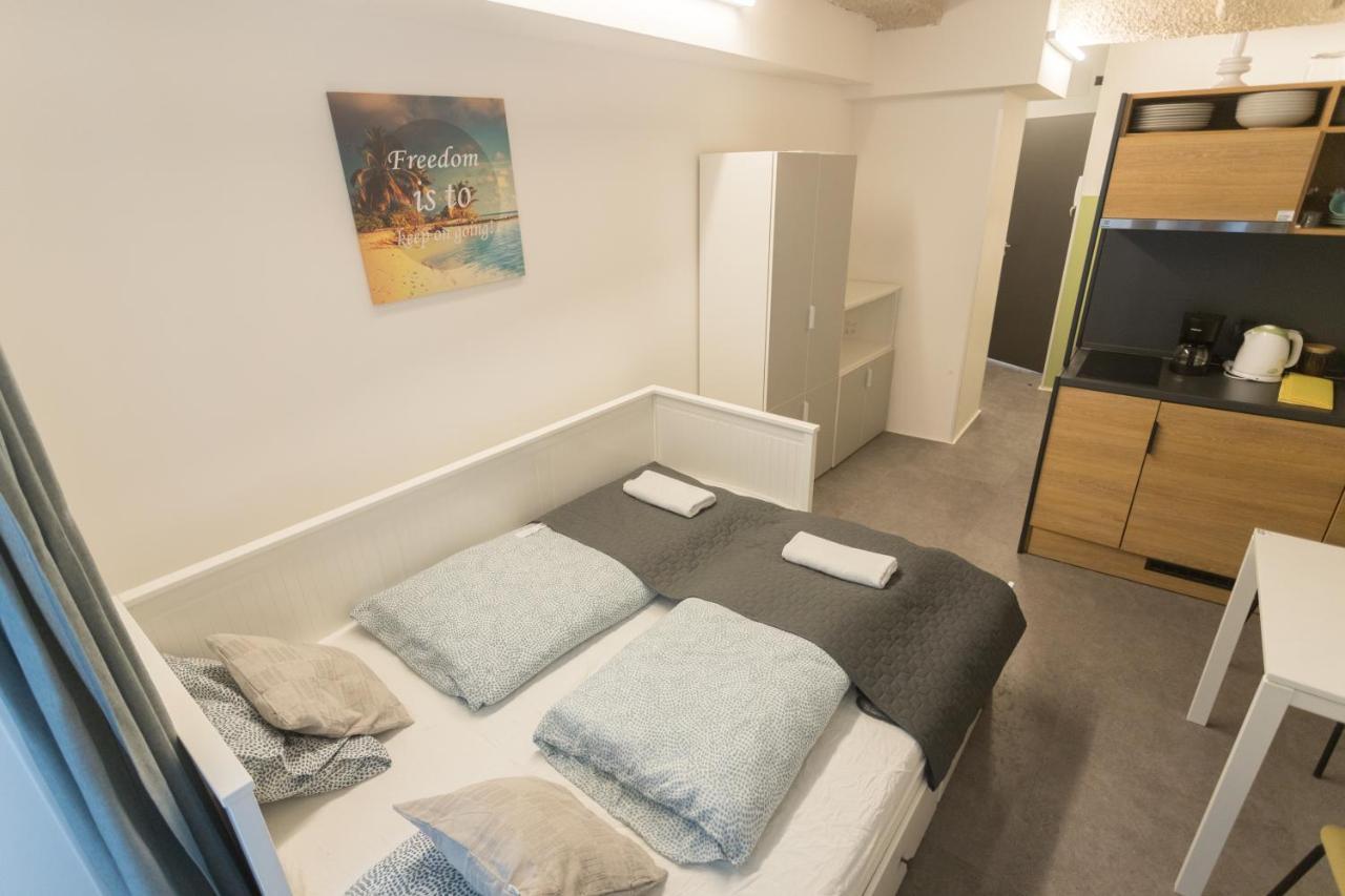 Peaceful Basement Apartment With Terrace & Free Gym Budapeste Exterior foto