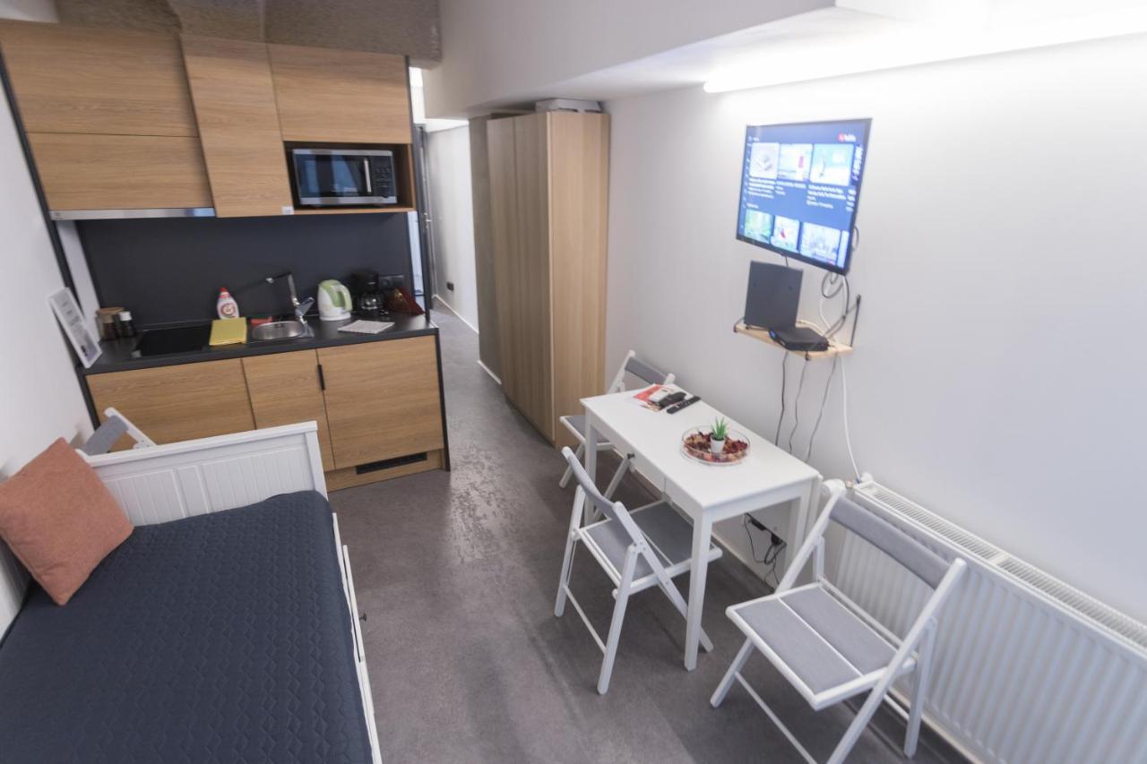 Peaceful Basement Apartment With Terrace & Free Gym Budapeste Exterior foto