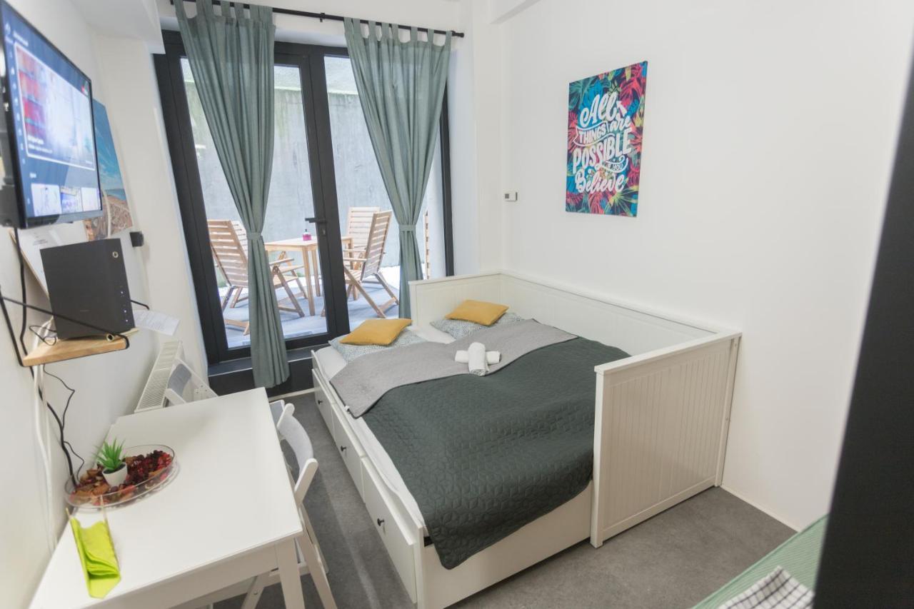 Peaceful Basement Apartment With Terrace & Free Gym Budapeste Exterior foto