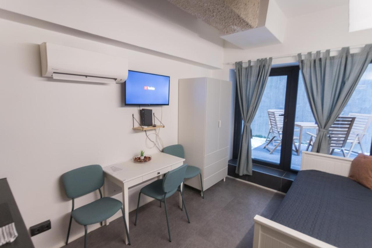 Peaceful Basement Apartment With Terrace & Free Gym Budapeste Exterior foto