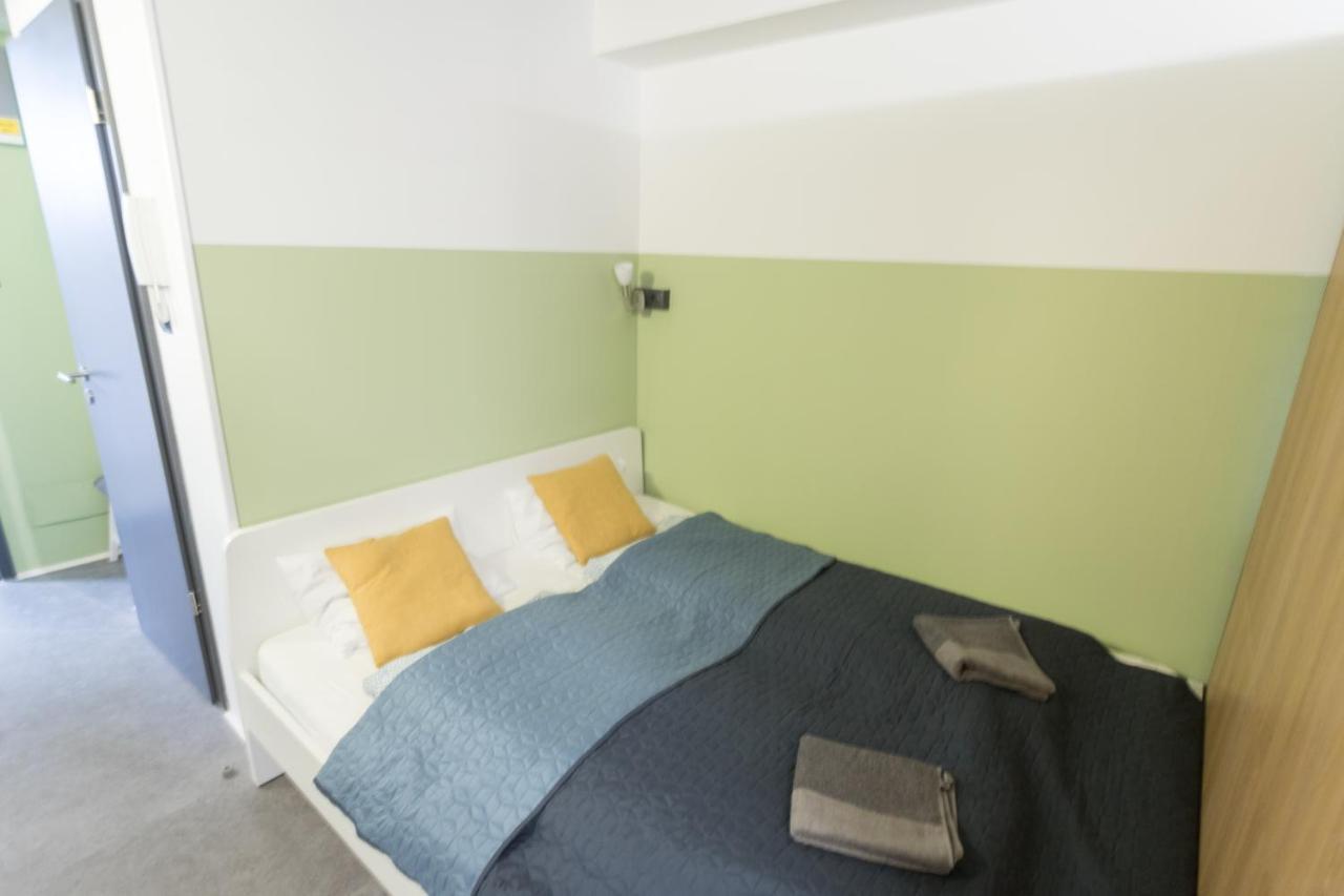 Peaceful Basement Apartment With Terrace & Free Gym Budapeste Exterior foto